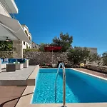 Hideaway Makarska Willa Veliko Brdo (Makarska)