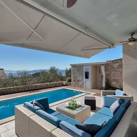 Hideaway Vila Makarska