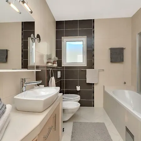 Hideaway Makarska * Veliko Brdo (Makarska)